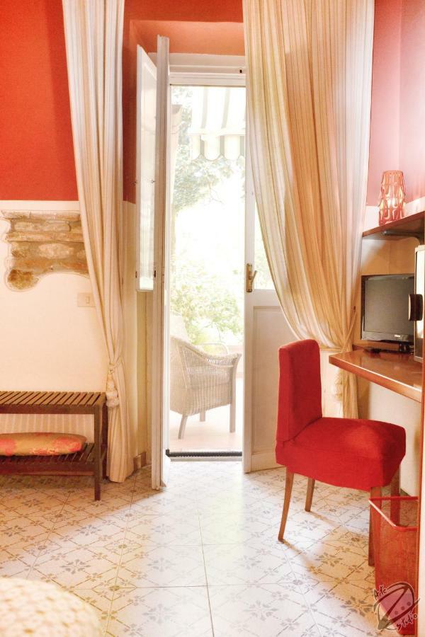 Bed And Breakfast I Due Leoni Florence Buitenkant foto
